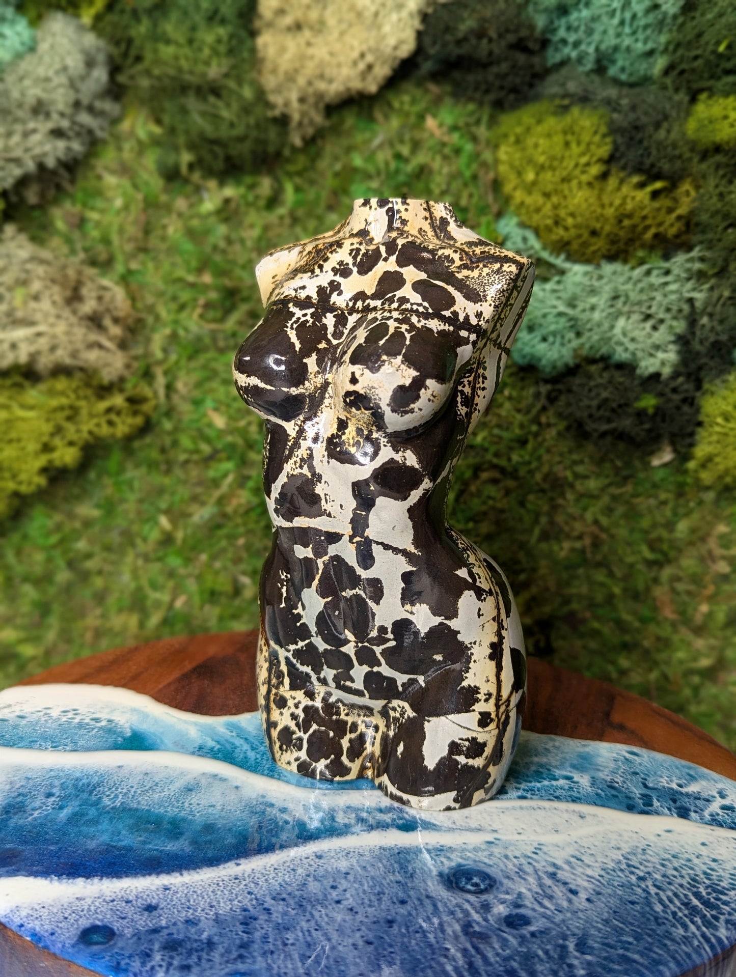 Picture jasper lady body